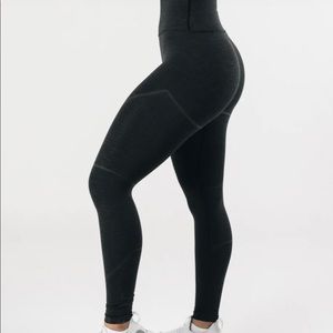 Alphalete - OG Revival Leggings